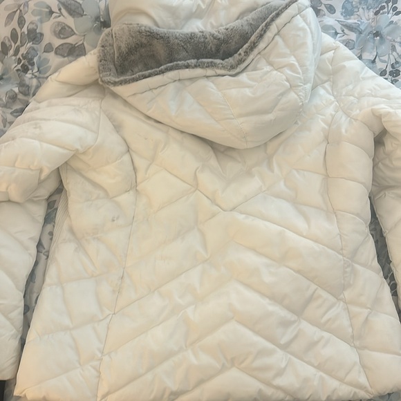 Nautica Womens Faux Fur Trim Hooded Midweight Puffer Jacket - Picture 8 of 8